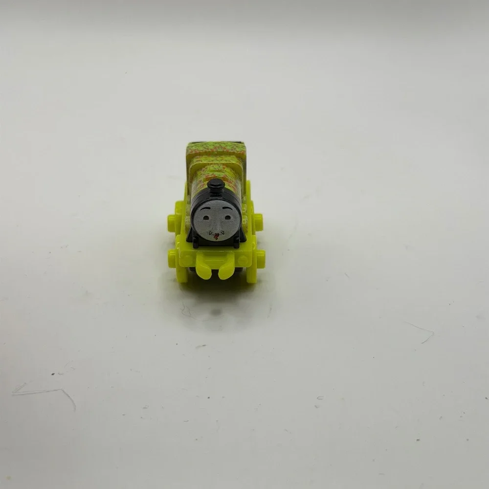 Fisher Price Thomas Friends Minis Henry Neon Green Splatter Pattern Train V15